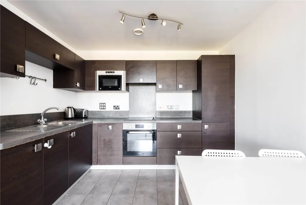 Raddon Tower, E8, photo 11