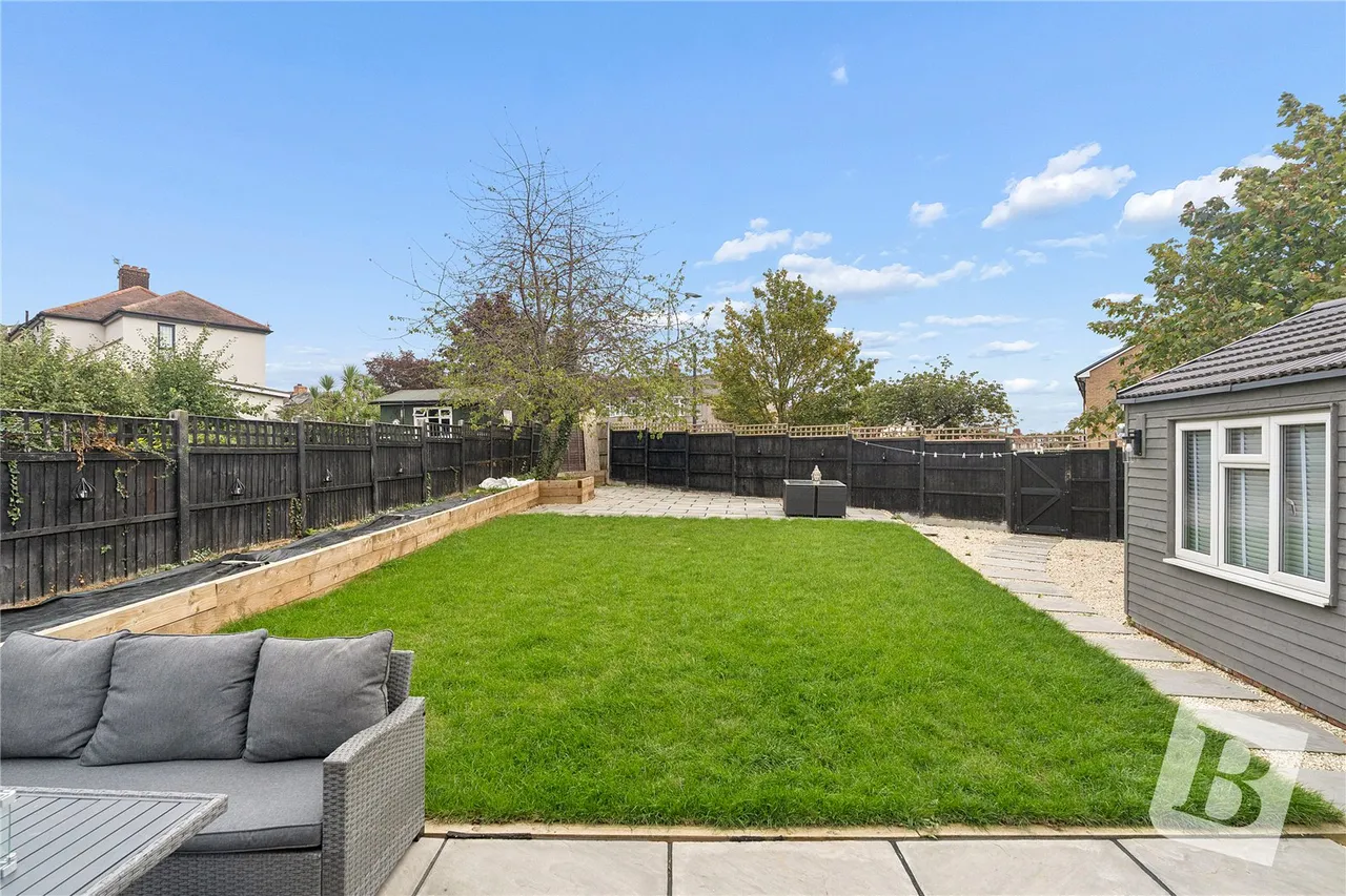 Mashiters Hill, Romford, RM1, photo 12