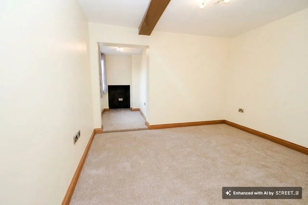 High Street, High Wycombe, HP11, photo 5