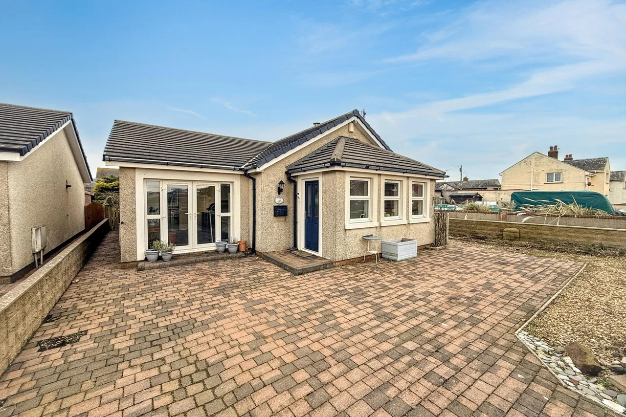 2 bed house for sale, Moss Lane, Allonby