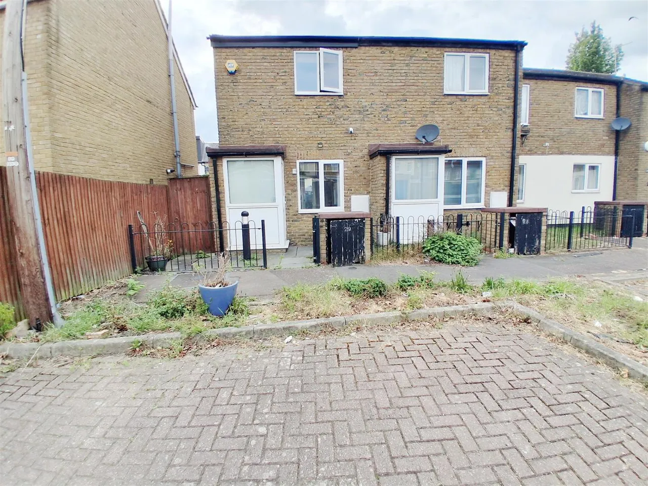 1 bed house for sale, Copthorne Mews, Hayes
