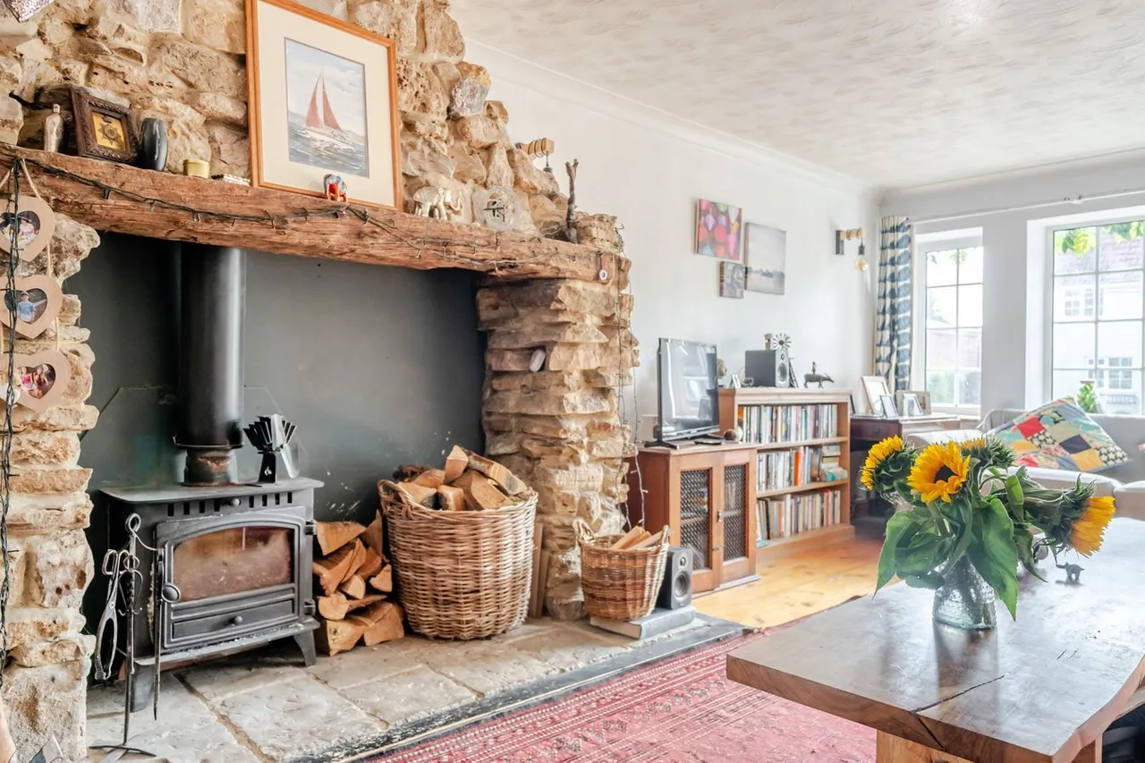 High Street, Chapmanslade, BA13, photo 7