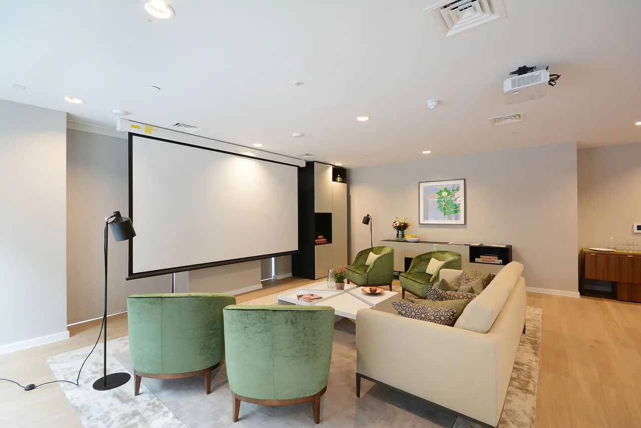 Apartment 704, One The Elephant, 1 St. Gabriel Walk, photo 10