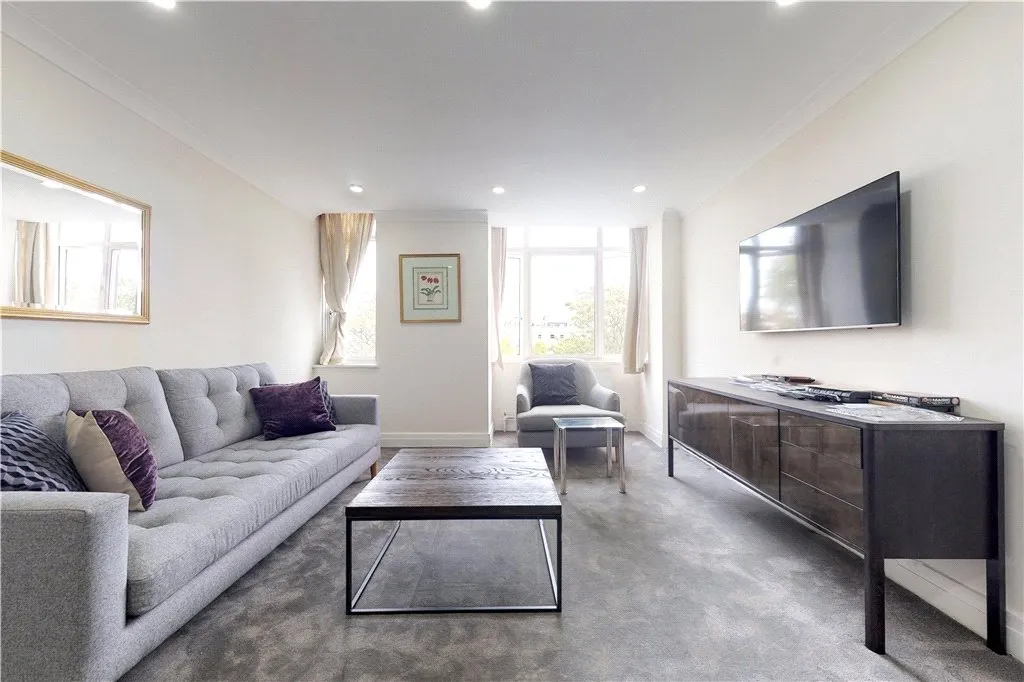 2 bed flat for sale, Sloane Street, London, SW1X