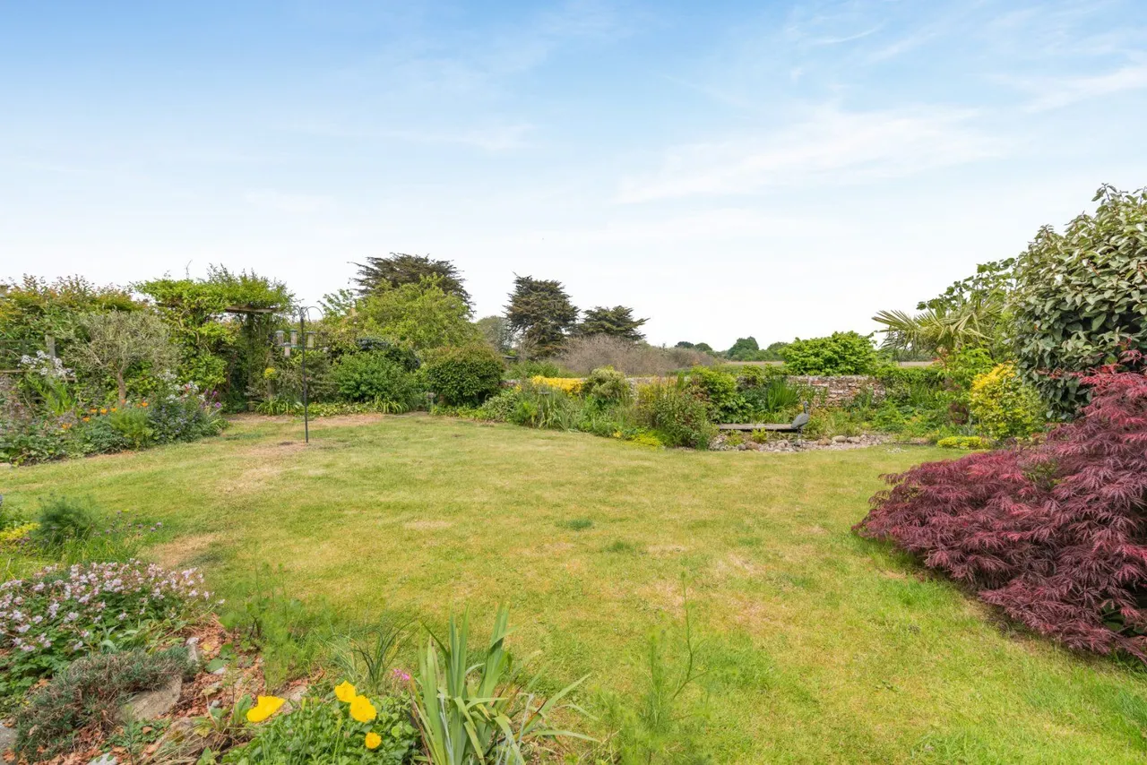 Mill Lane, Sidlesham, Chichester, West Sussex, PO20 7LU, photo 12