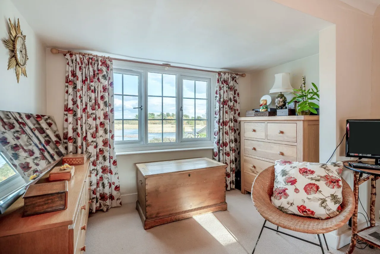 Mill Lane, Sidlesham, Chichester, West Sussex, PO20 7LU, photo 10