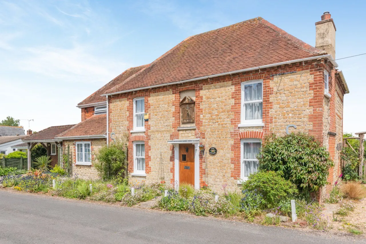 4 bed house for sale — Mill Lane, Sidlesham, Chichester, West Sussex, PO20 7LU