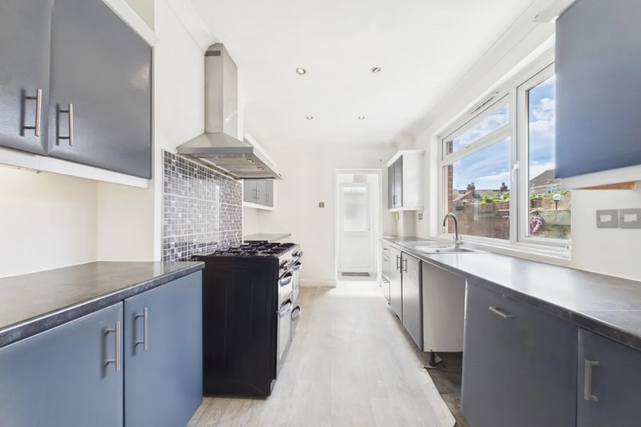 Oaks Road, Folkestone, CT20, photo 9
