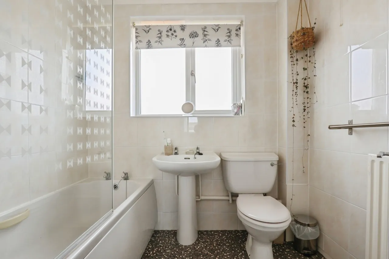 Ballam Close, Poole, BH16, photo 16