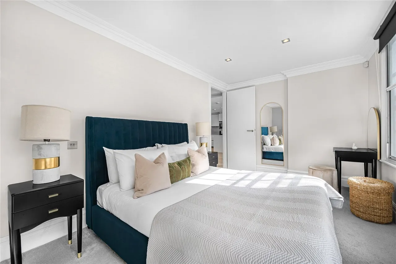 South Molton Street, Mayfair, W1K, photo 3