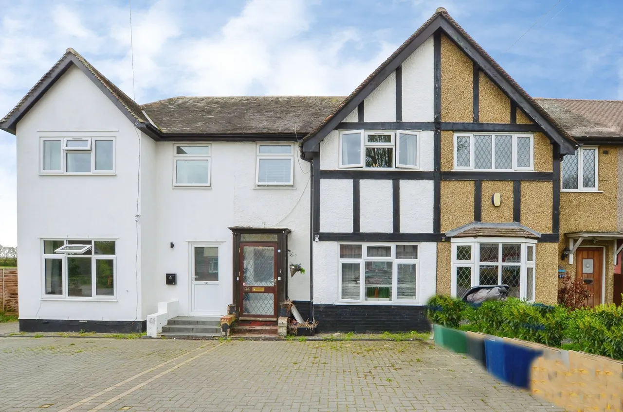 Berkeley Avenue, Greenford, UB6, photo 2