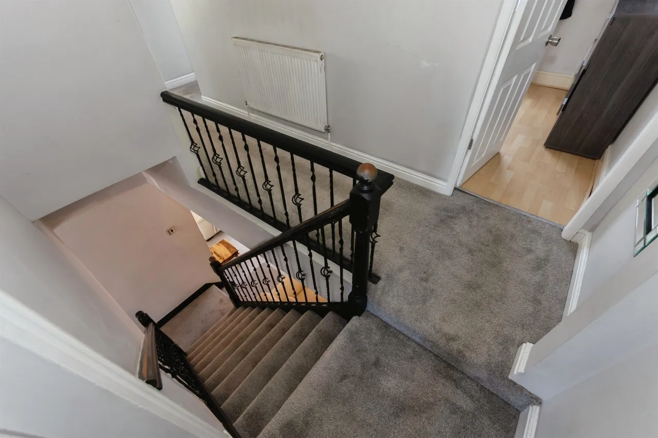 Vicarage Road, Halesowen, photo 12