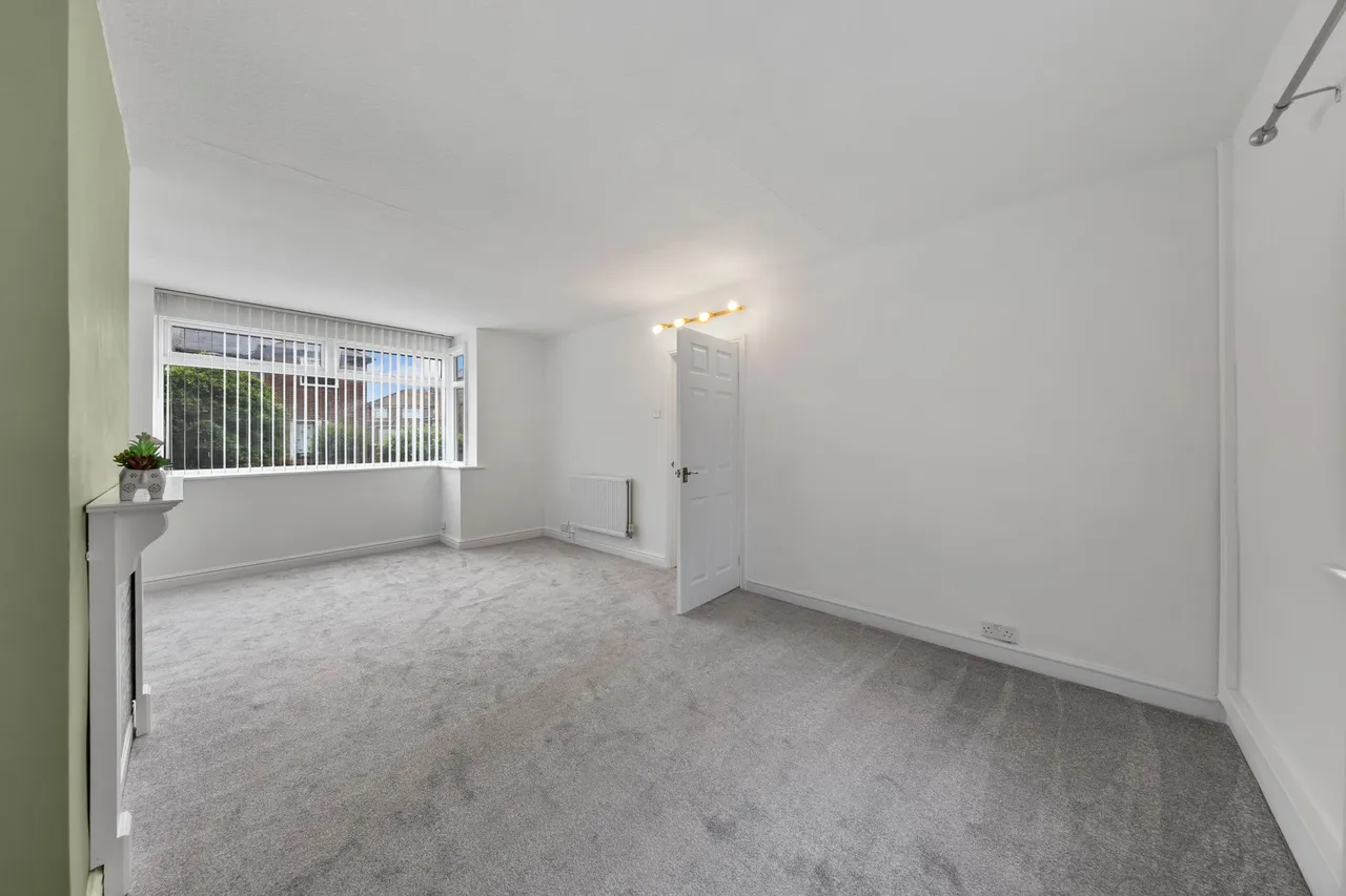 Baron Close, Woolston, Warrington, Warrington, WA1 4EU, photo 7