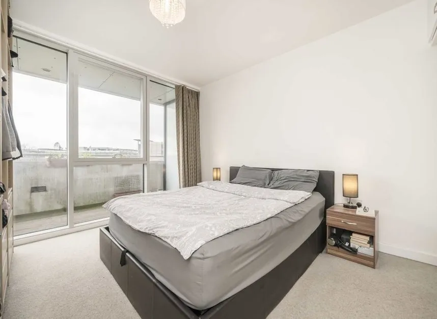 Colonial Drive, Chiswick, W4, photo 4