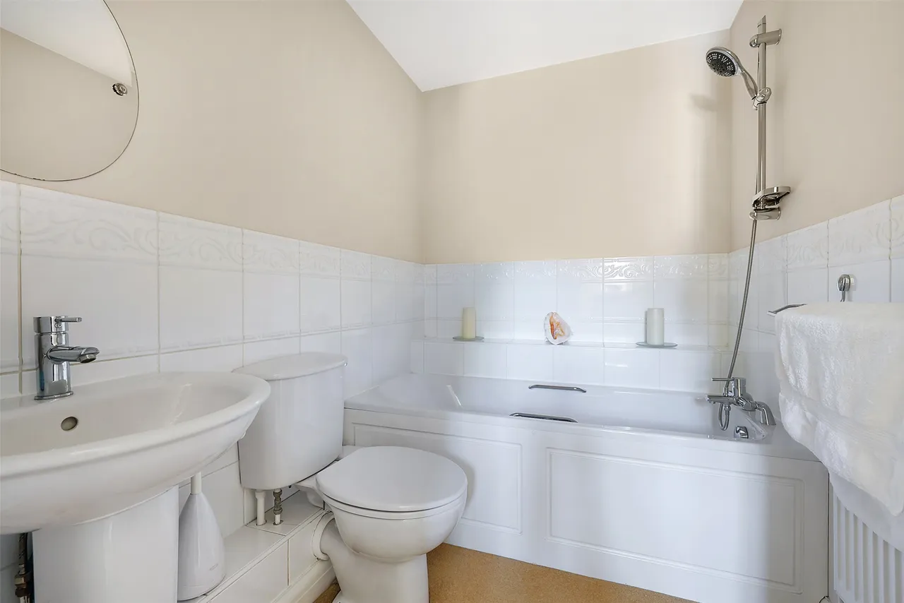 East Road, Reigate, RH2, photo 12