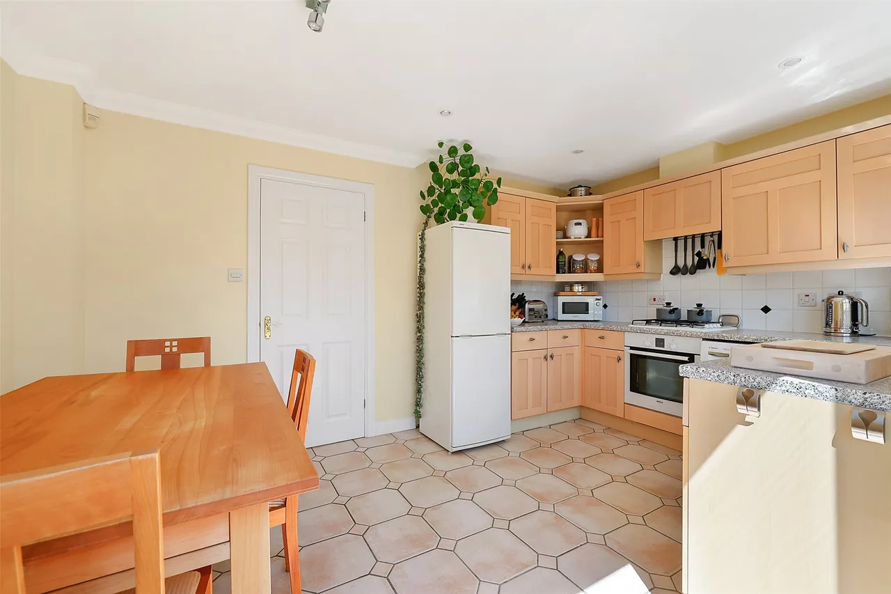 East Road, Reigate, RH2, photo 3