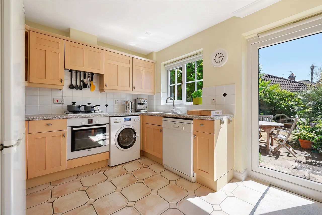 East Road, Reigate, RH2, photo 6