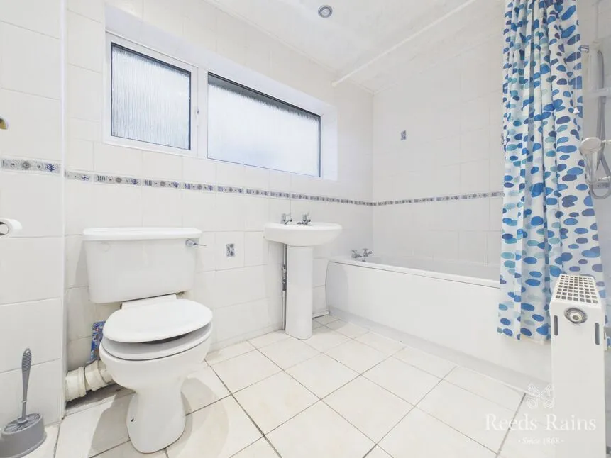 Staindrop Road, Newton Hall, DH1, photo 12