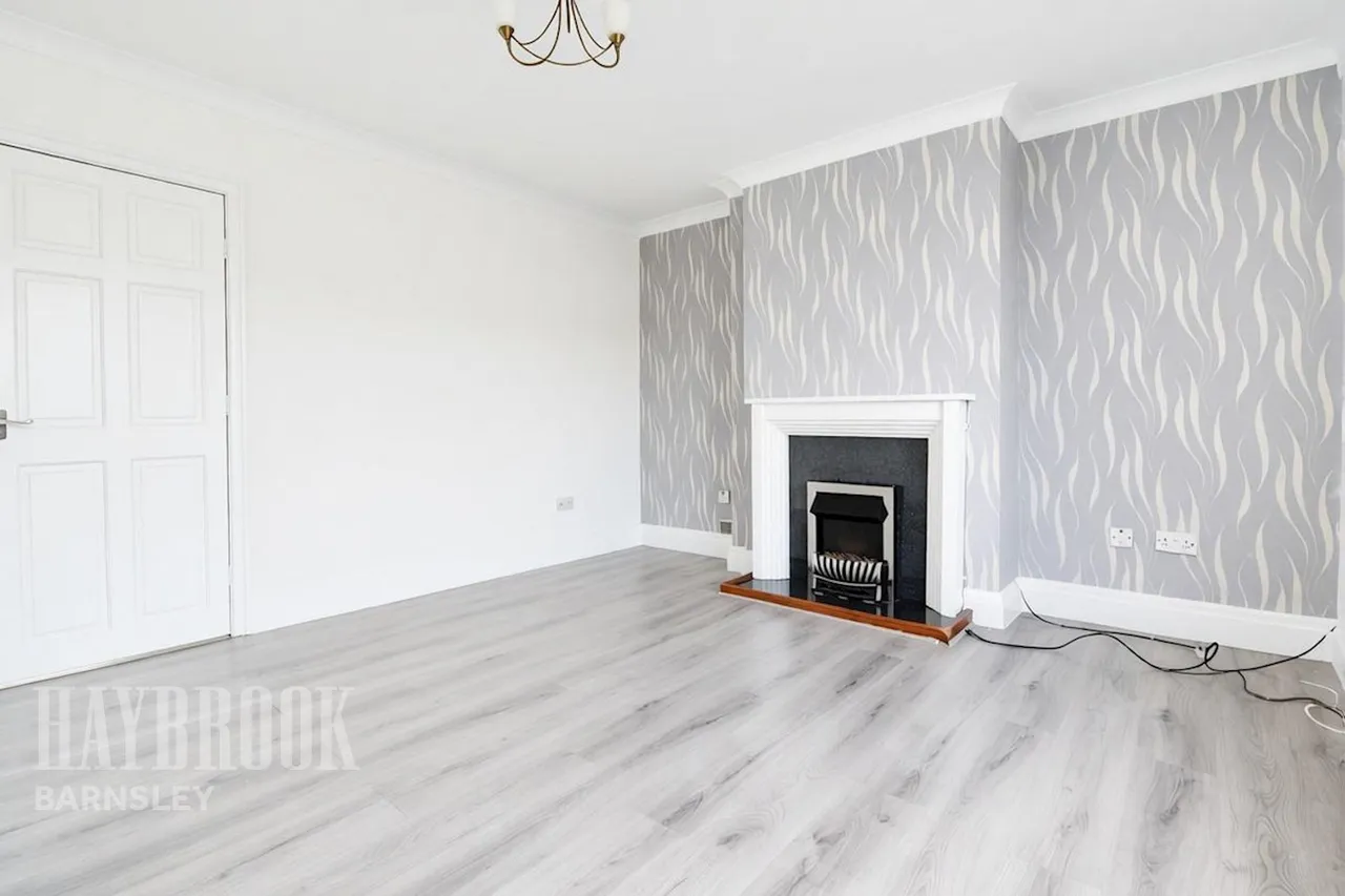 Cooper Road, Kexborough, photo 3