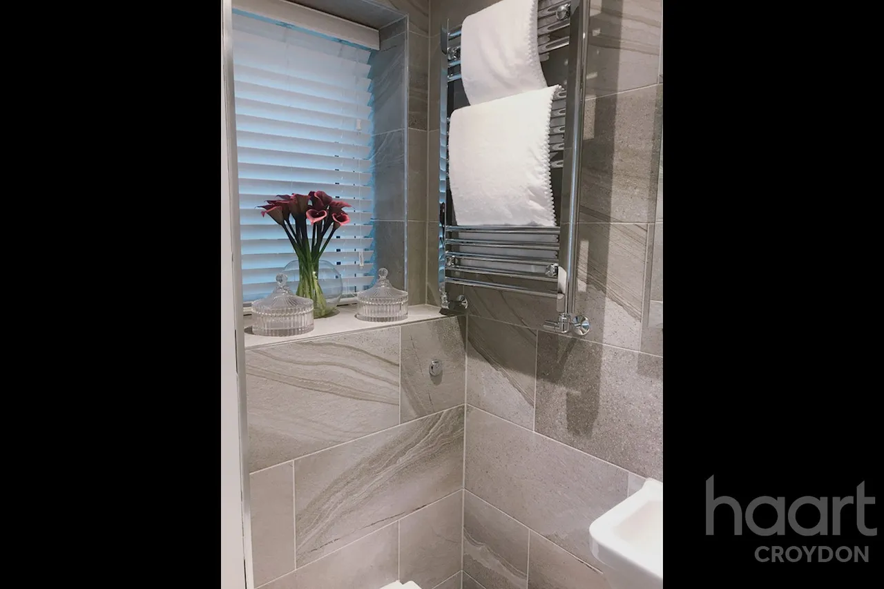 Brighton Road, South Croydon, CR2, photo 4