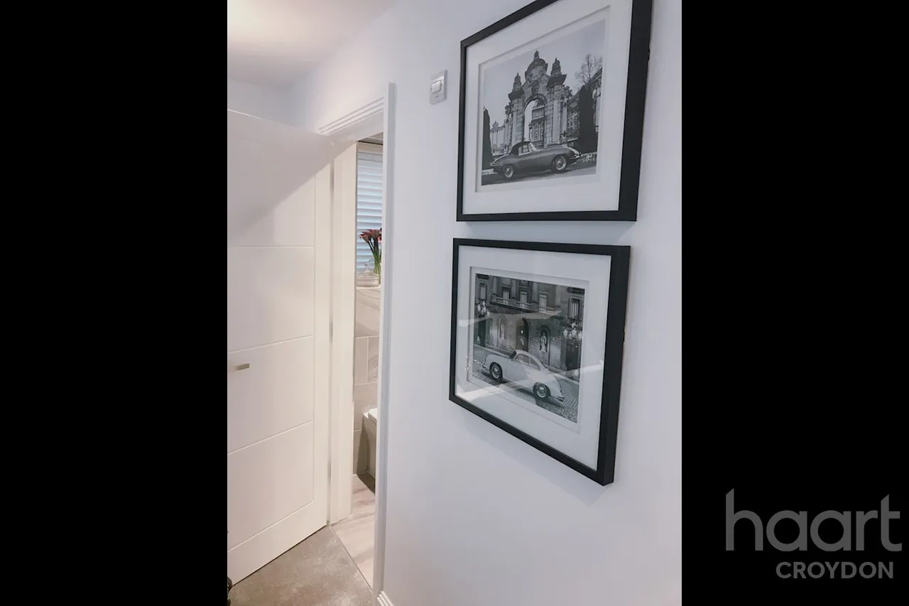 Brighton Road, South Croydon, CR2, photo 6