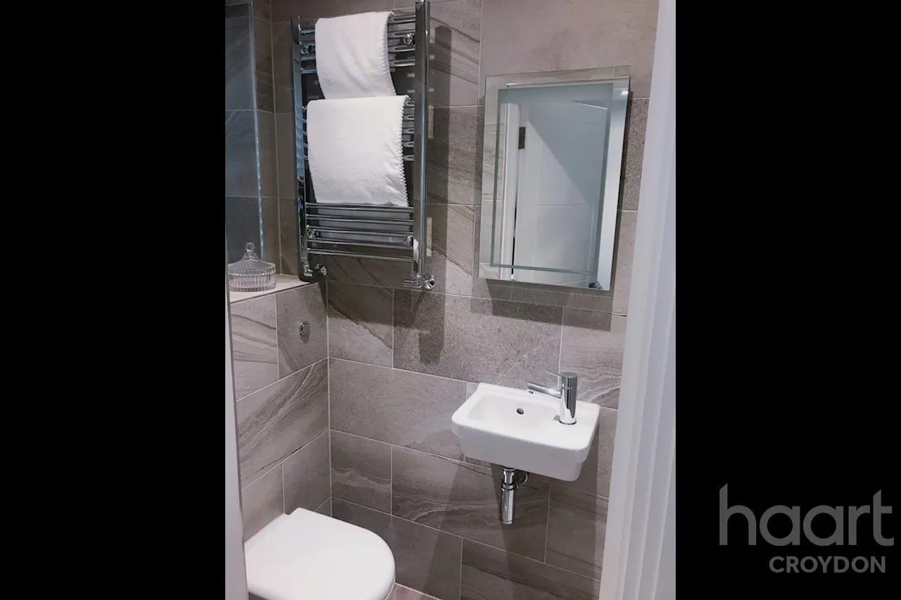 Brighton Road, South Croydon, CR2, photo 5