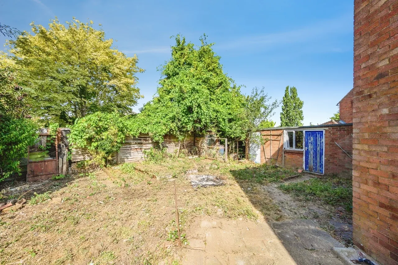 Browns Close, Luton, Bedfordshire, LU4, photo 11