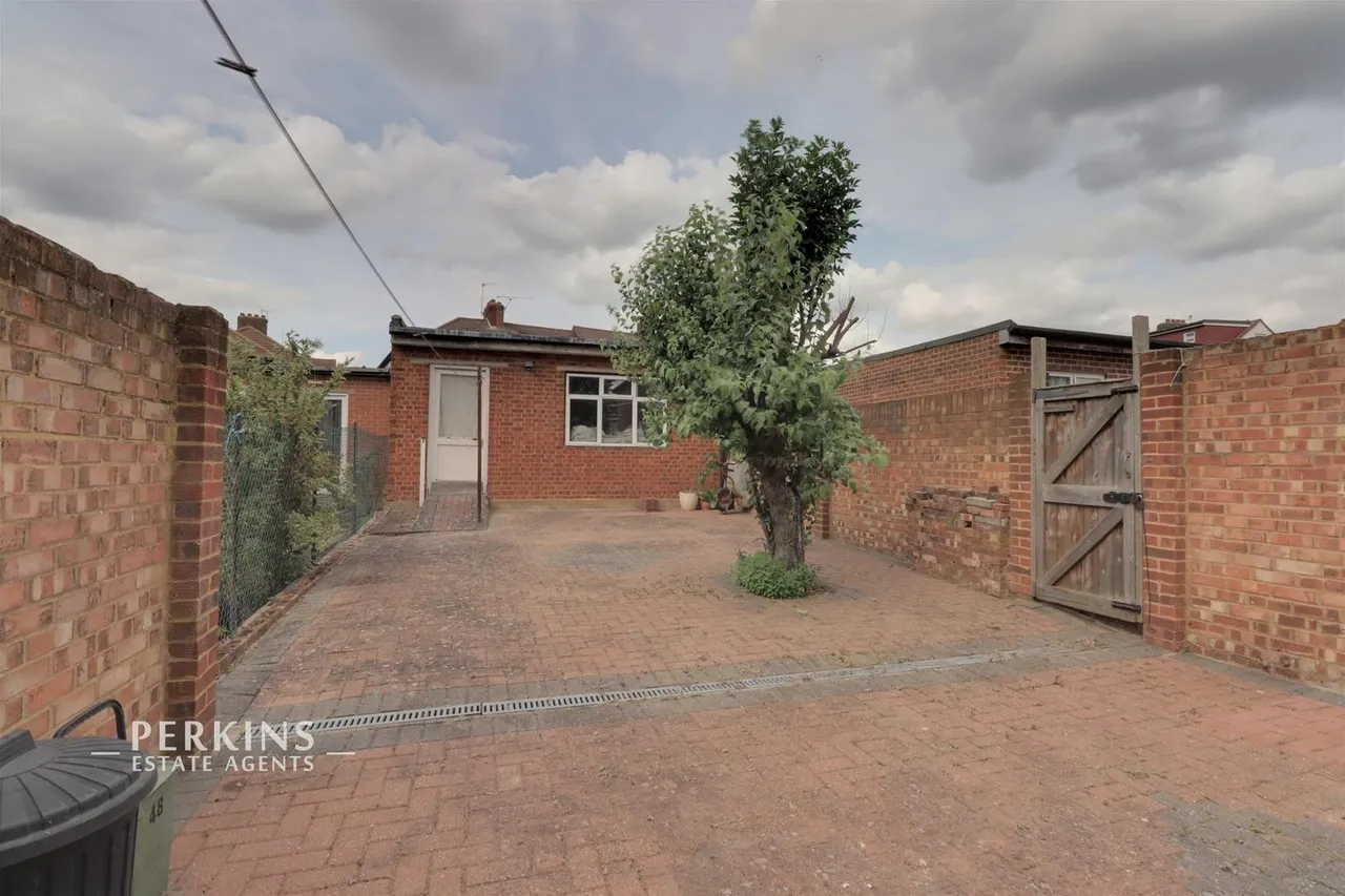 Garrick Road, Greenford, UB6, photo 11