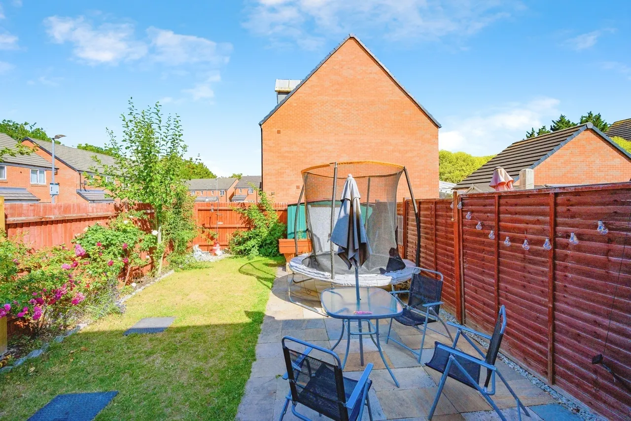 Guardian Way, LUTON, Bedfordshire, LU1, photo 11
