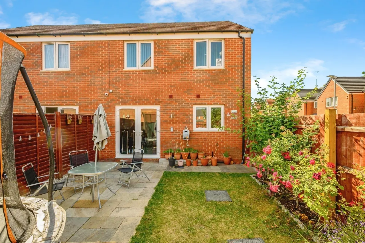 Guardian Way, LUTON, Bedfordshire, LU1, photo 12