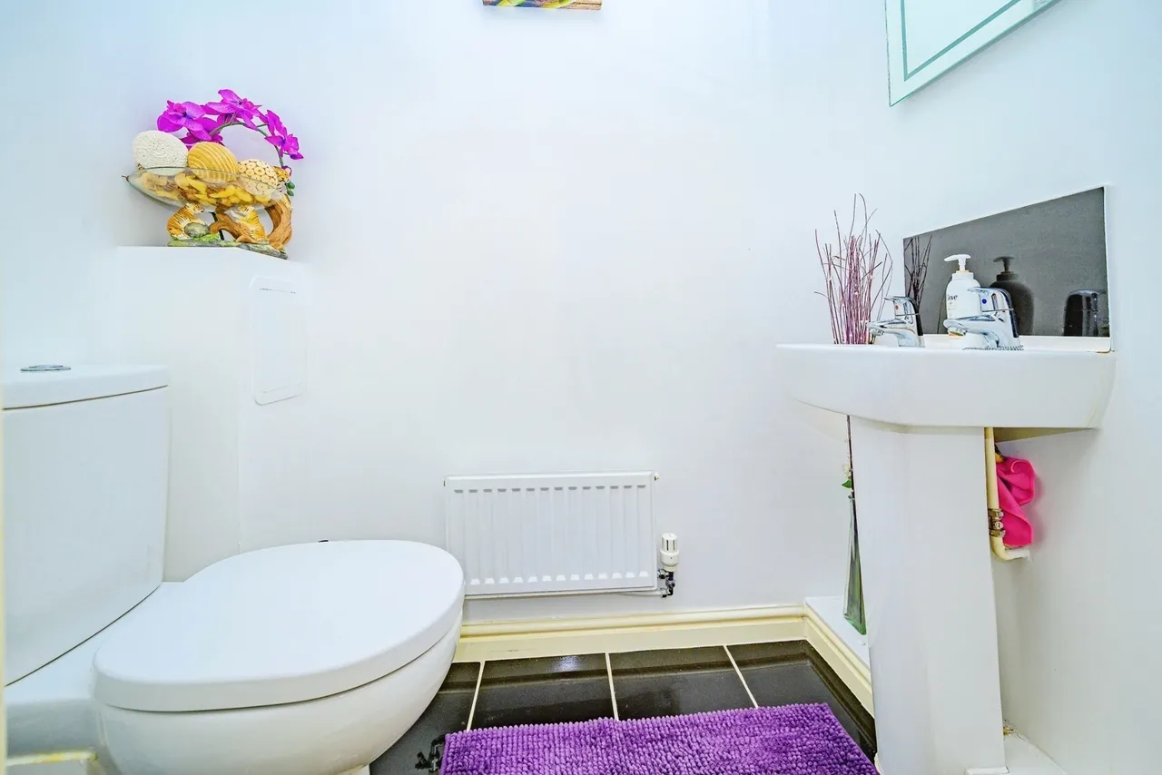 Guardian Way, LUTON, Bedfordshire, LU1, photo 2