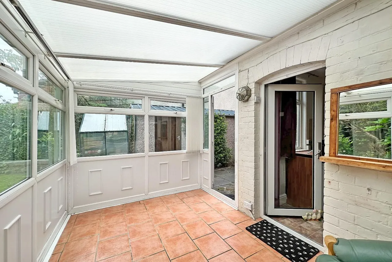 Clay Lane, Timperley, Cheshire WA15 7AB, photo 9