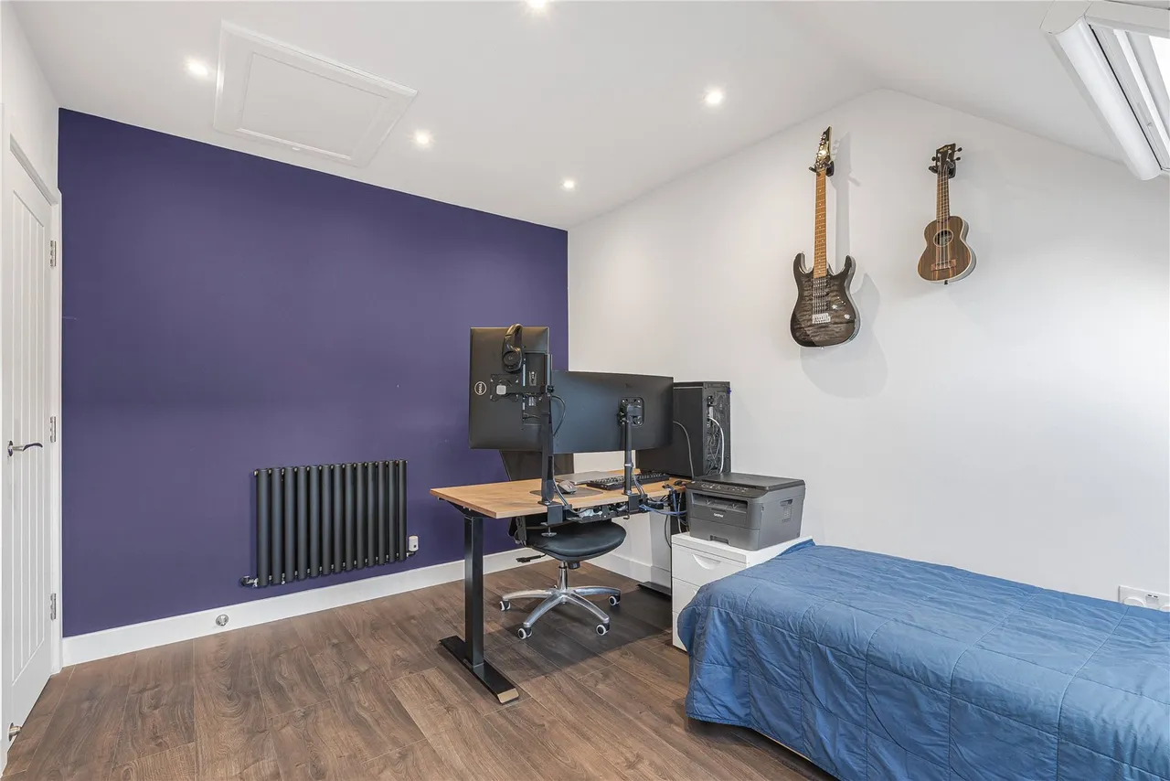 Foxley Mews, London, N20, photo 17