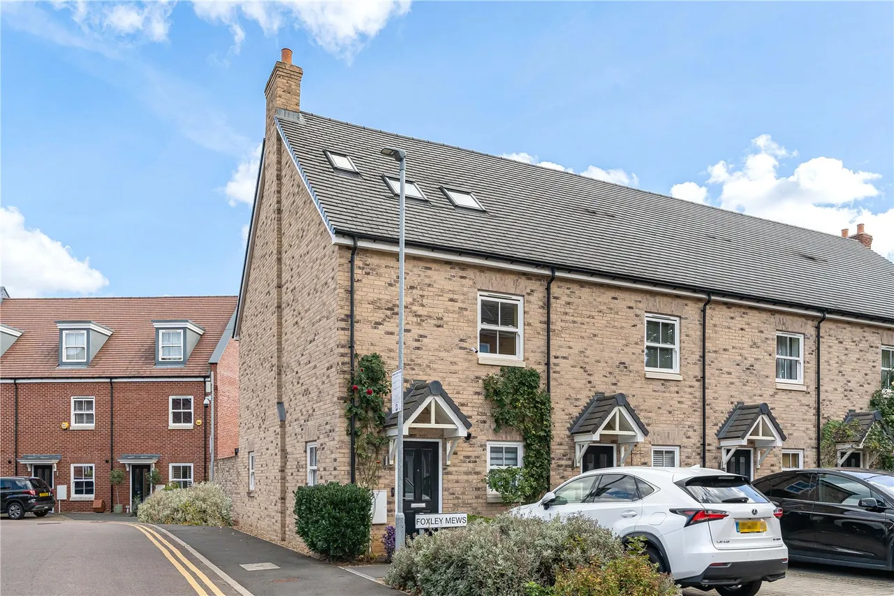 4 bed house for sale, Foxley Mews, London, N20