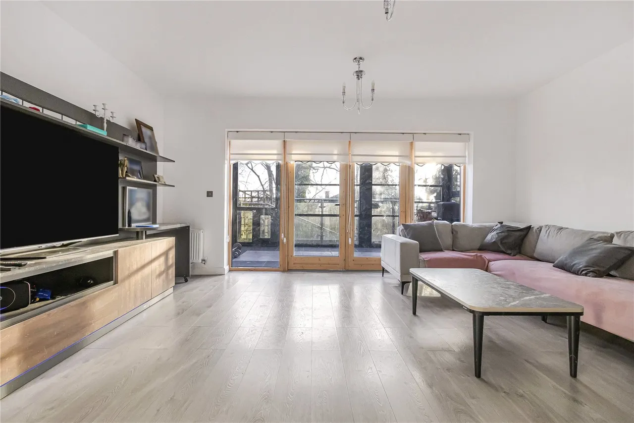 Cornell Gardens, Barnet, EN4 8FS, photo 5