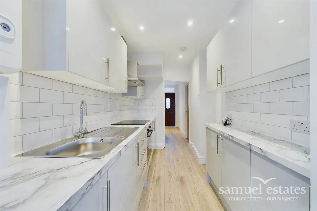 Thornton Heath, Surrey, CR7 7BT, photo 5