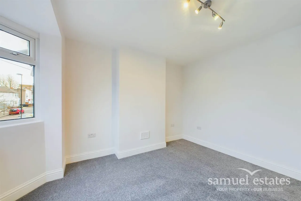 Thornton Heath, Surrey, CR7 7BT, photo 17