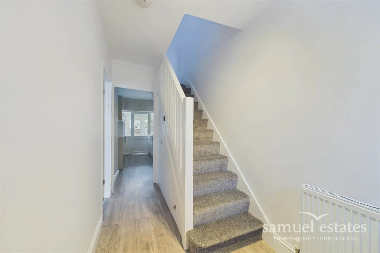 Thornton Heath, Surrey, CR7 7BT, photo 9