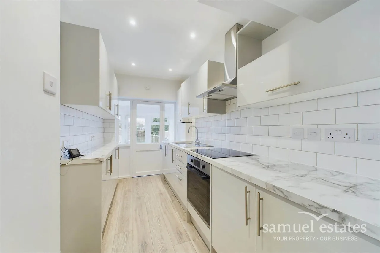 Thornton Heath, Surrey, CR7 7BT, photo 4
