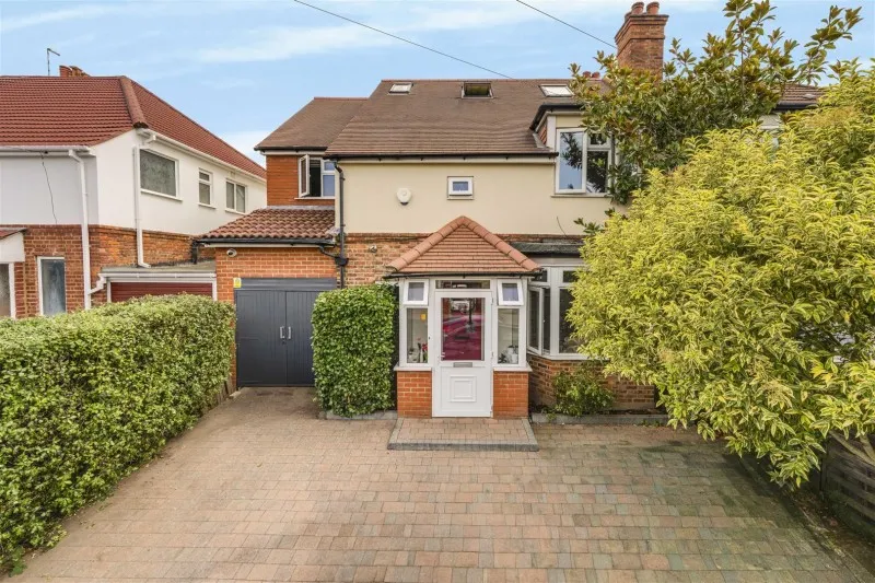 Wood Lane, Isleworth, photo 24