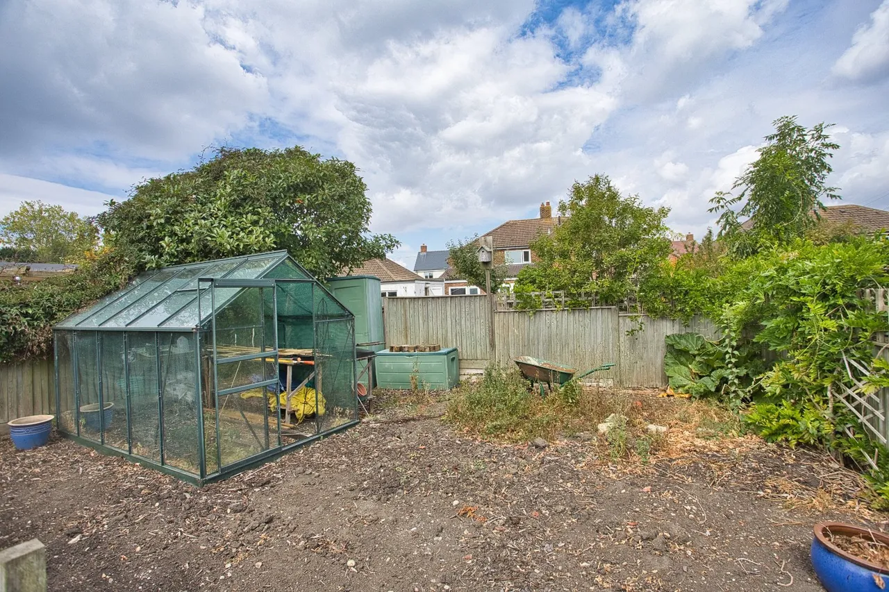 Broadview, Folkestone, CT20, photo 17