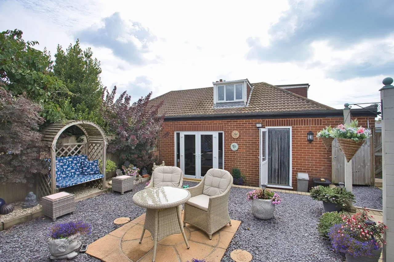 Broadview, Folkestone, CT20, photo 13