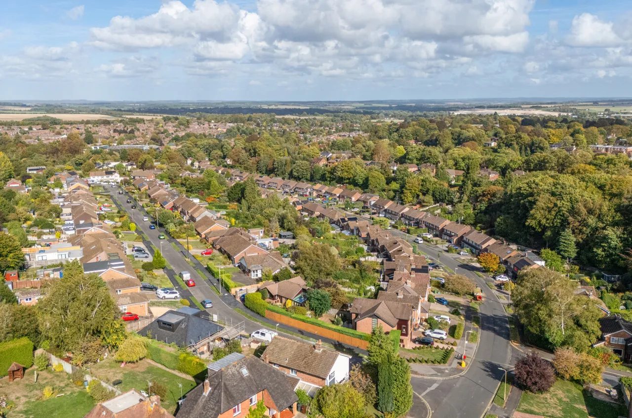Teg Down Meads, Winchester, SO22, photo 11