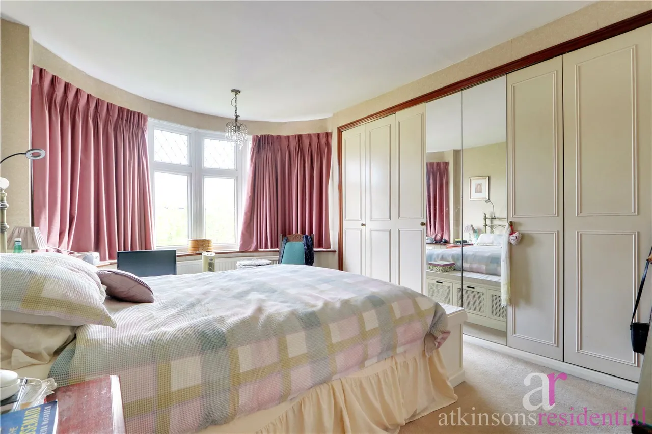 Berkeley Gardens, London, N21, photo 10