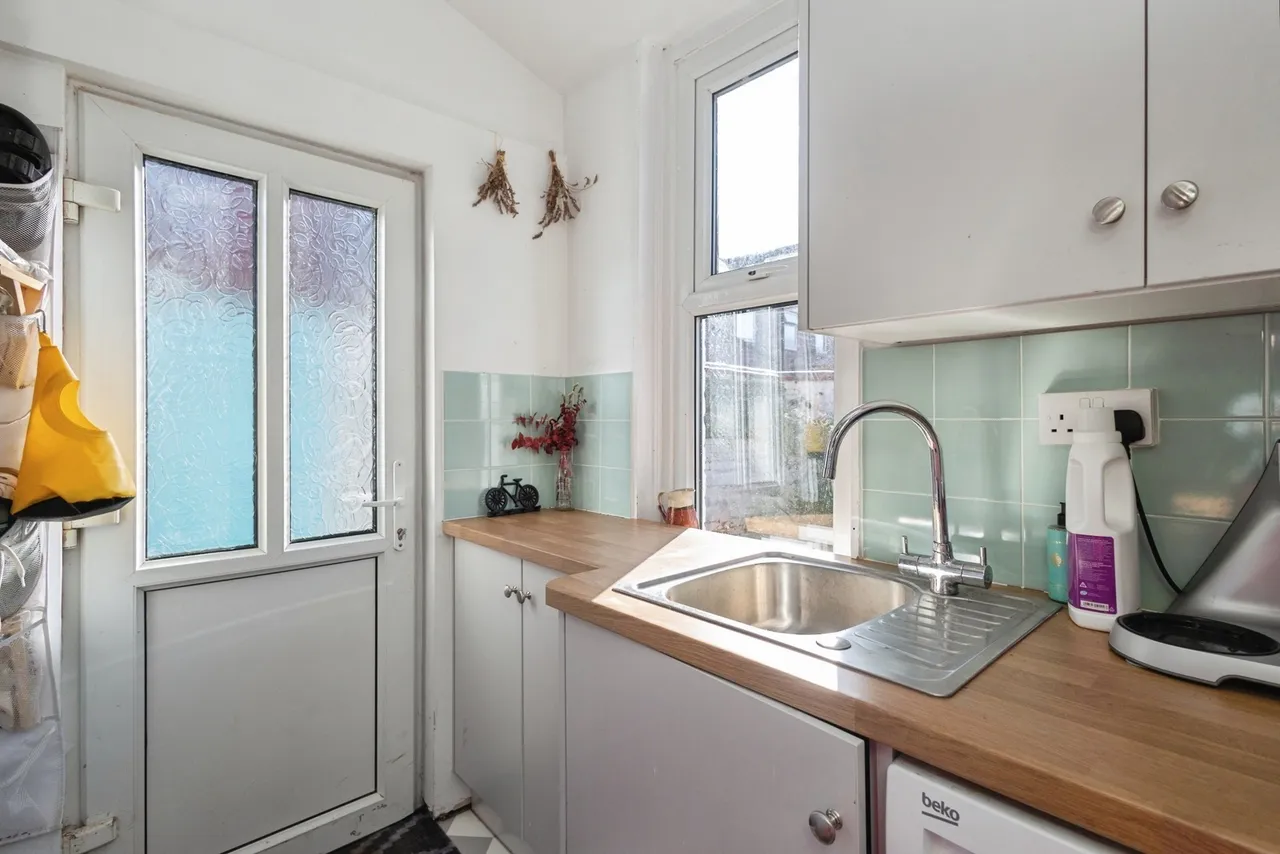 Rosford Avenue, Manchester, Greater Manchester, M14, photo 6