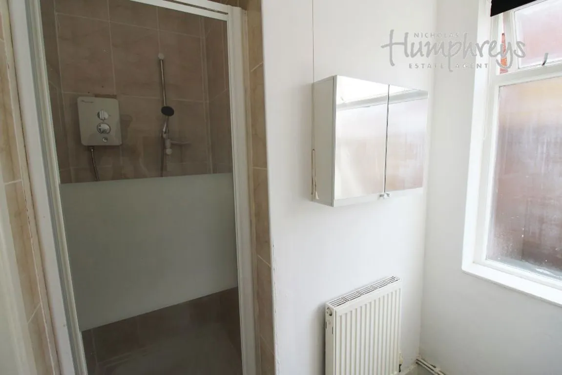 Viewings, B11, photo 5