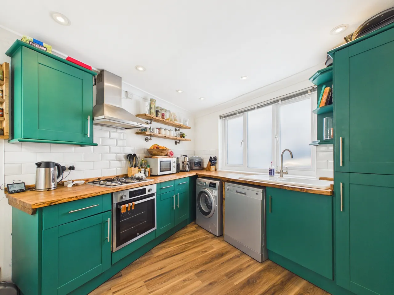 Andover Road, Cheltenham, GL50 2TB, photo 2