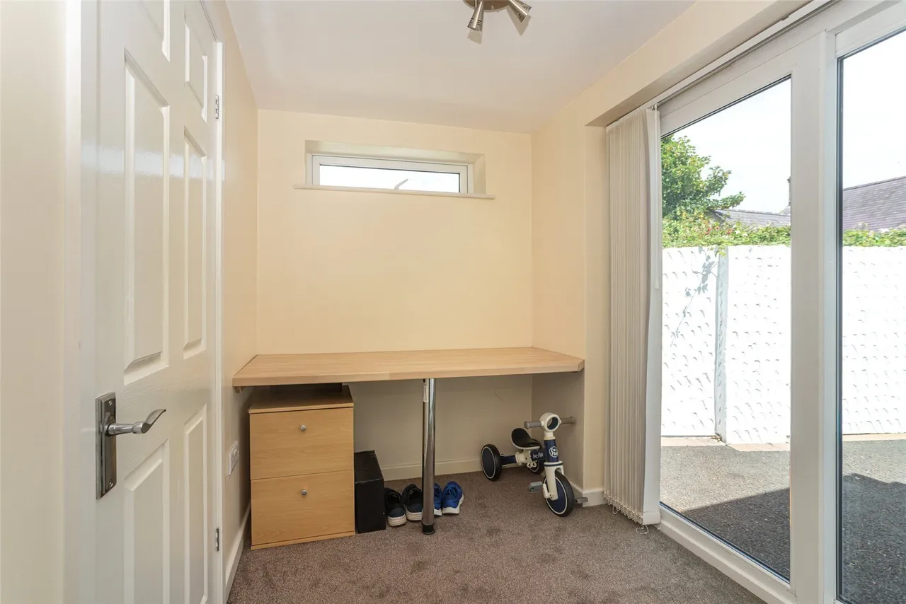 Cemaes Bay, LL67, photo 23