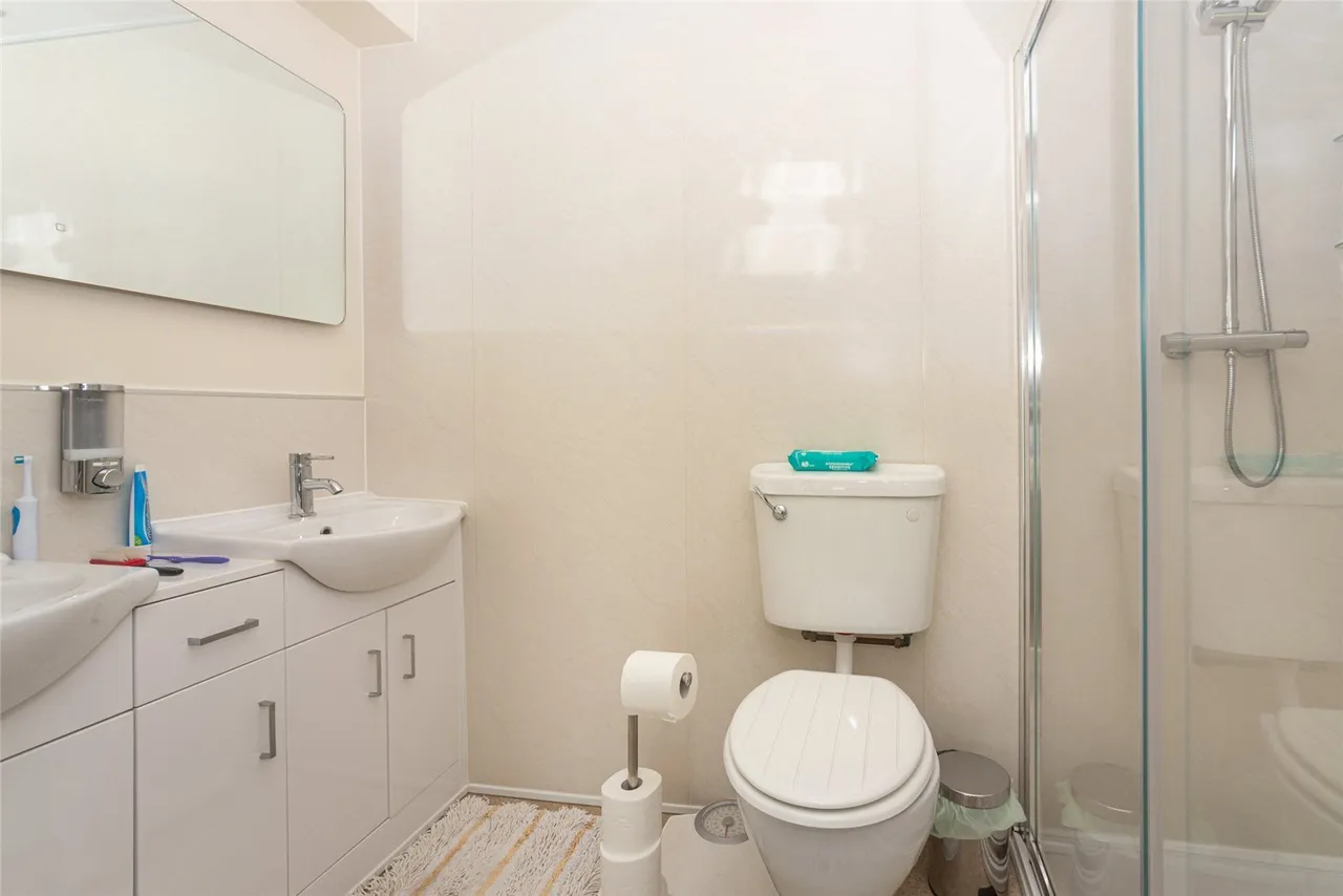 Cemaes Bay, LL67, photo 10