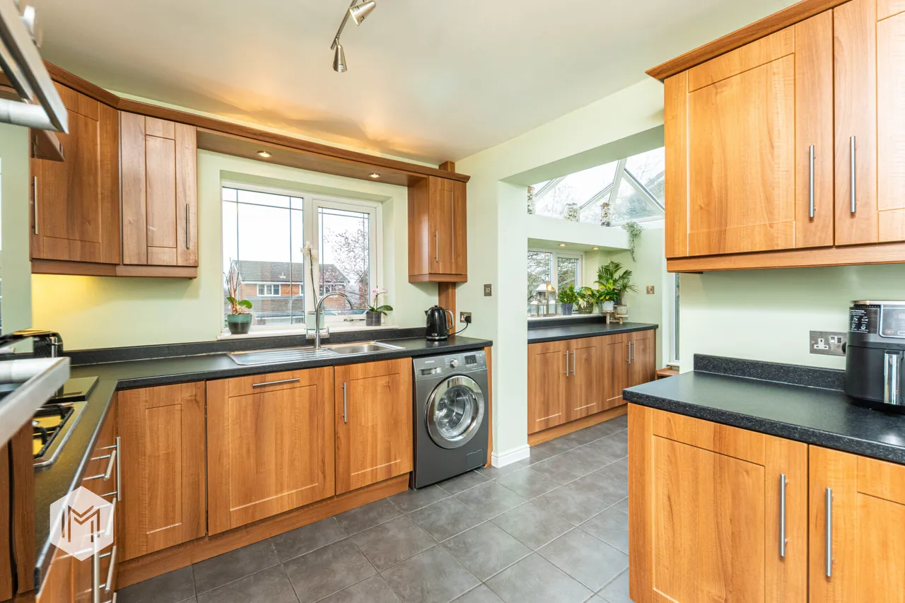 Croyde Close, Bolton, BL2 4HJ, photo 5